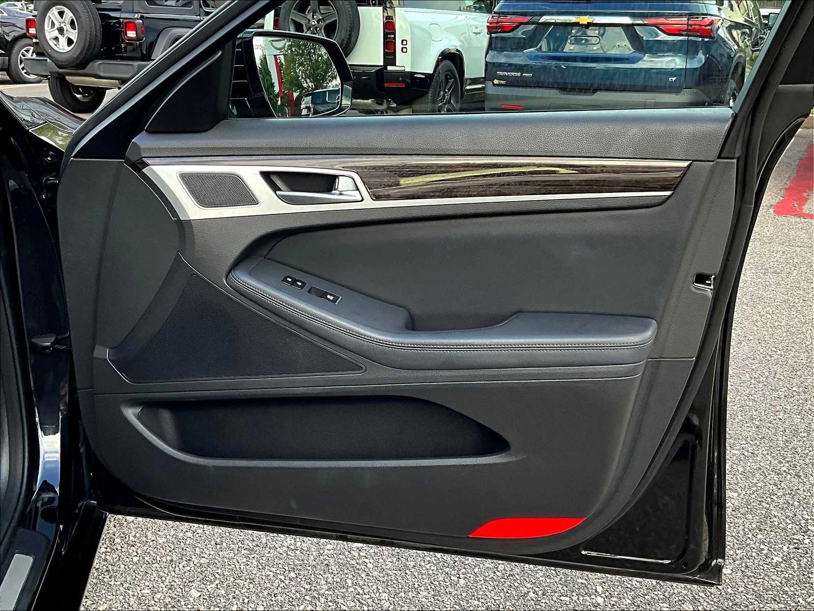 2018 Genesis G80 Premium 3.8 3.3T Sport 5.0 Ultimate photo 10