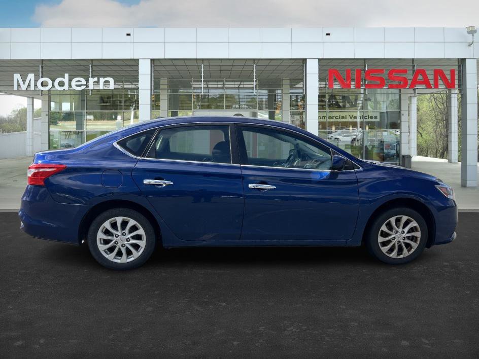 2019 Nissan Sentra SV photo 6