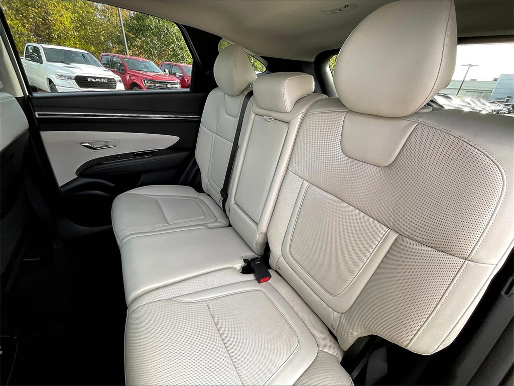 2022 Hyundai Tucson Limited photo 13