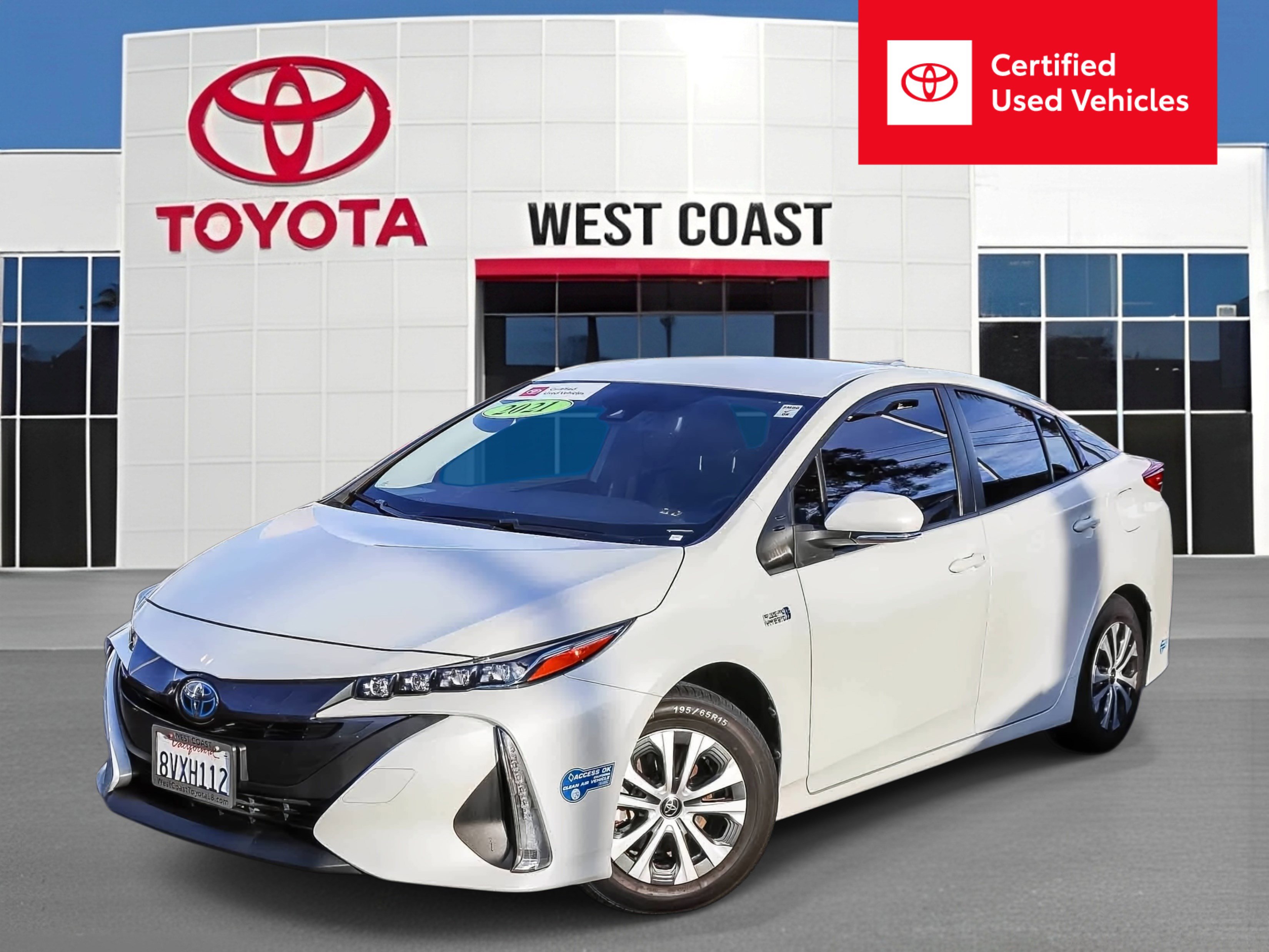 2021 Toyota Prius Prime XLE's photo