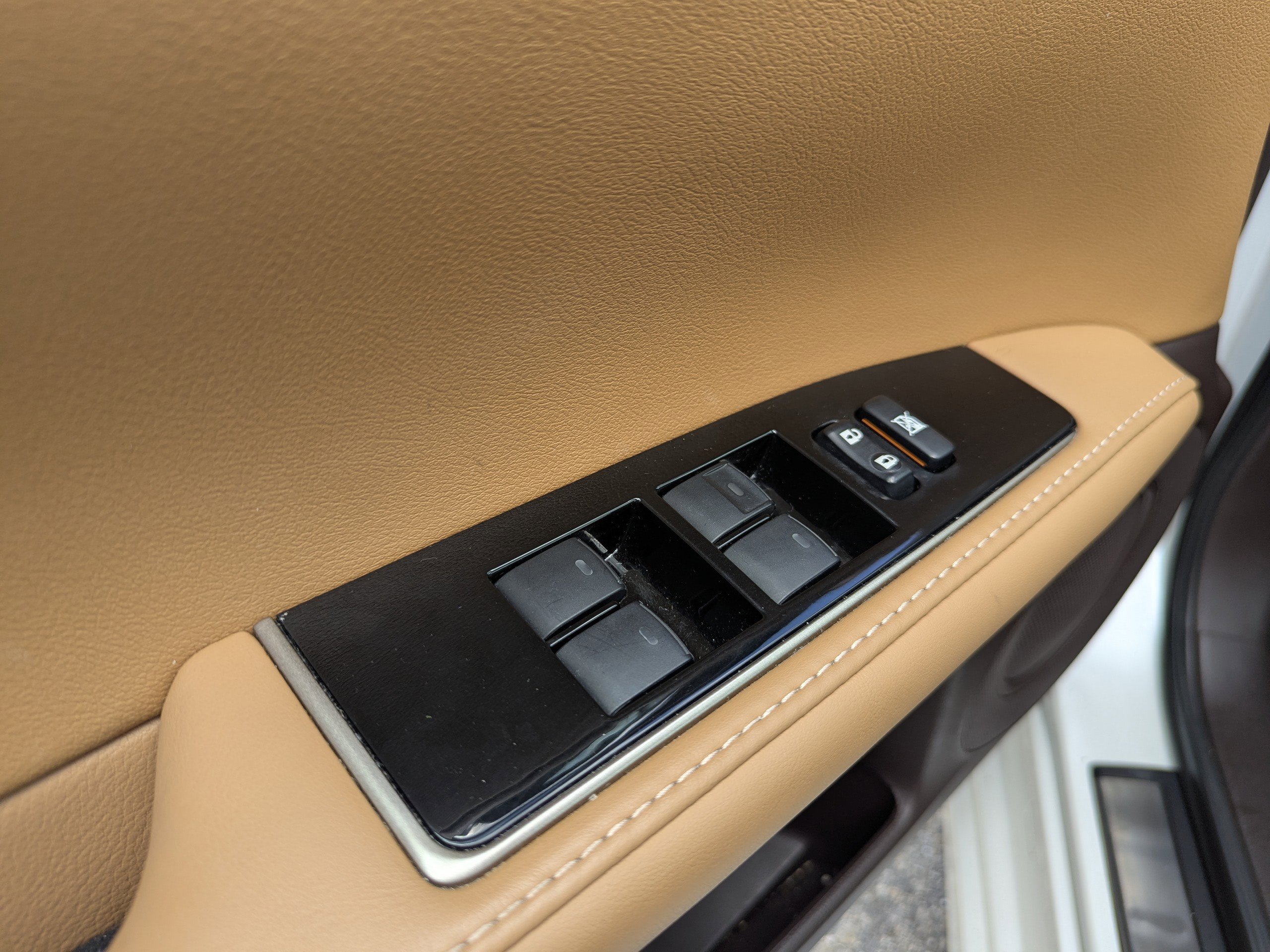 2017 Lexus ES 350 photo 18