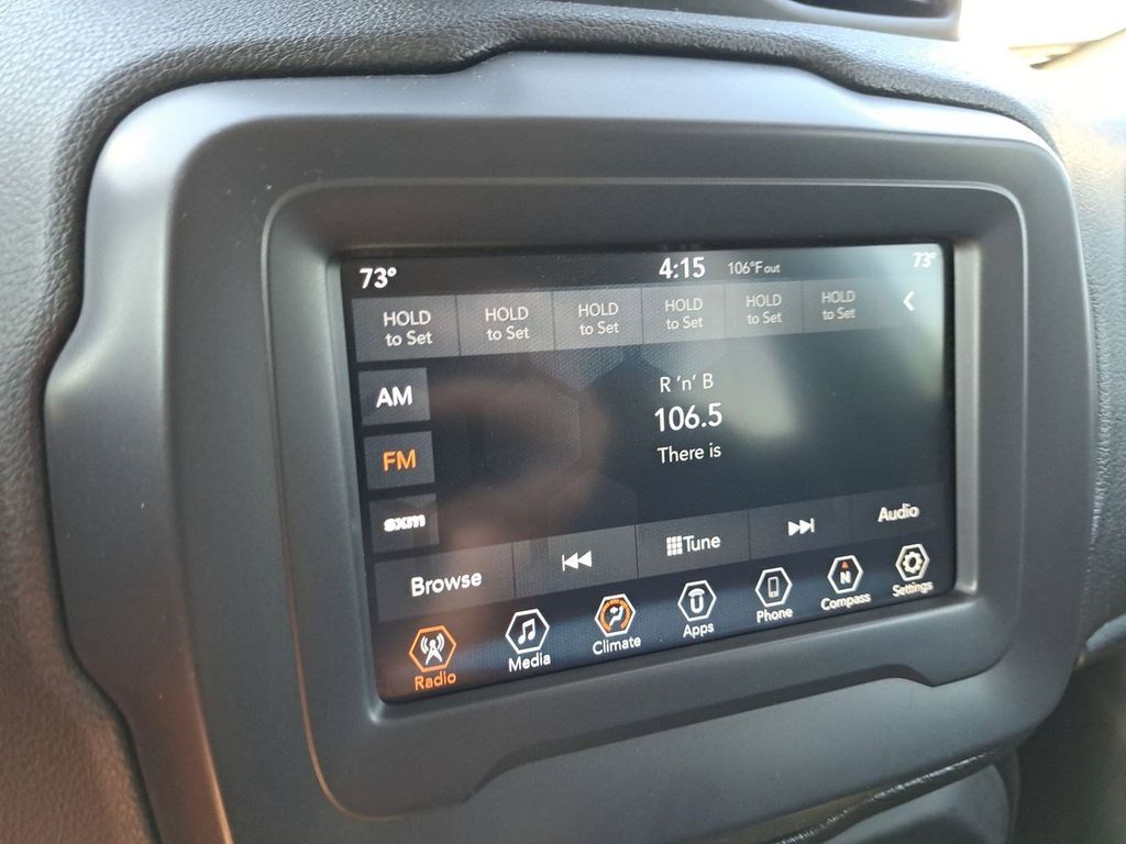 2018 Jeep Renegade Latitude North Edition photo 22