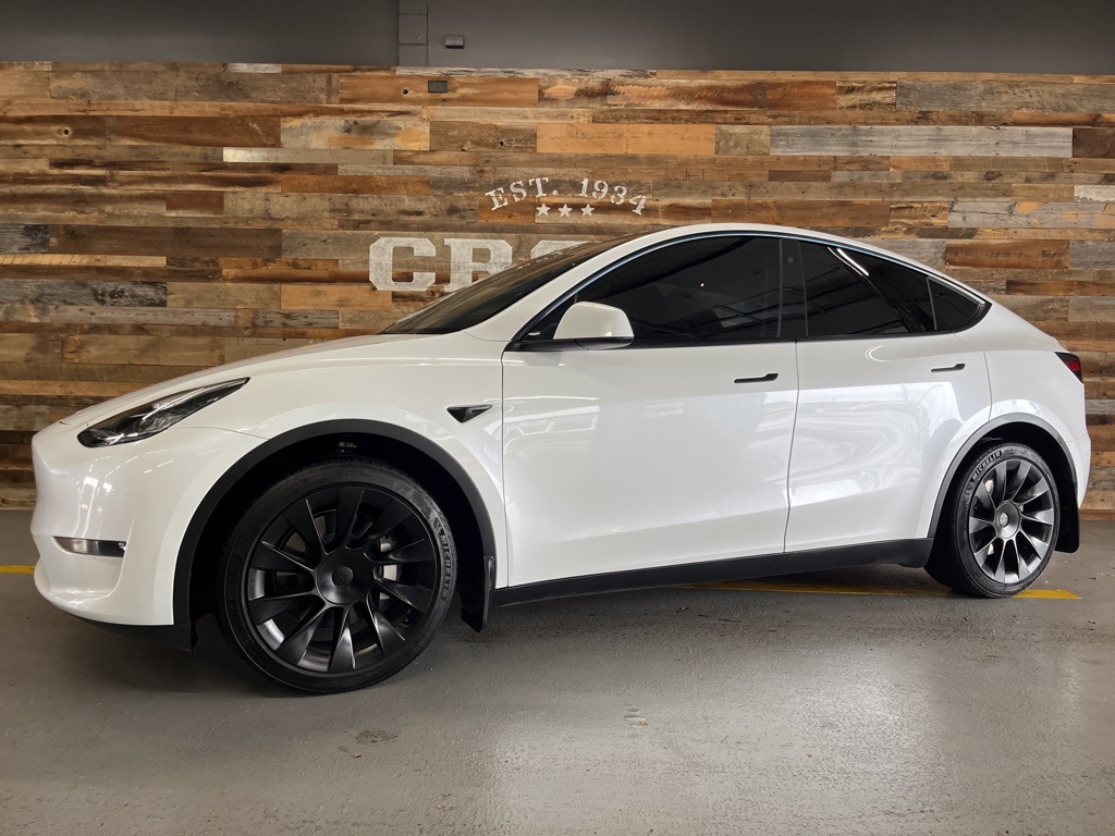 Used 2023 Tesla Model Y Long Range with VIN 7SAYGDEE5PA077694 for sale in Louisville, KY