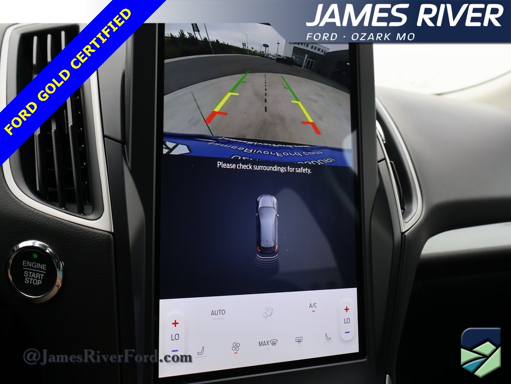 2024 Ford Edge SEL photo 30