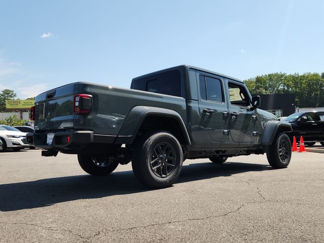 2025 Jeep Gladiator Sport S photo 3
