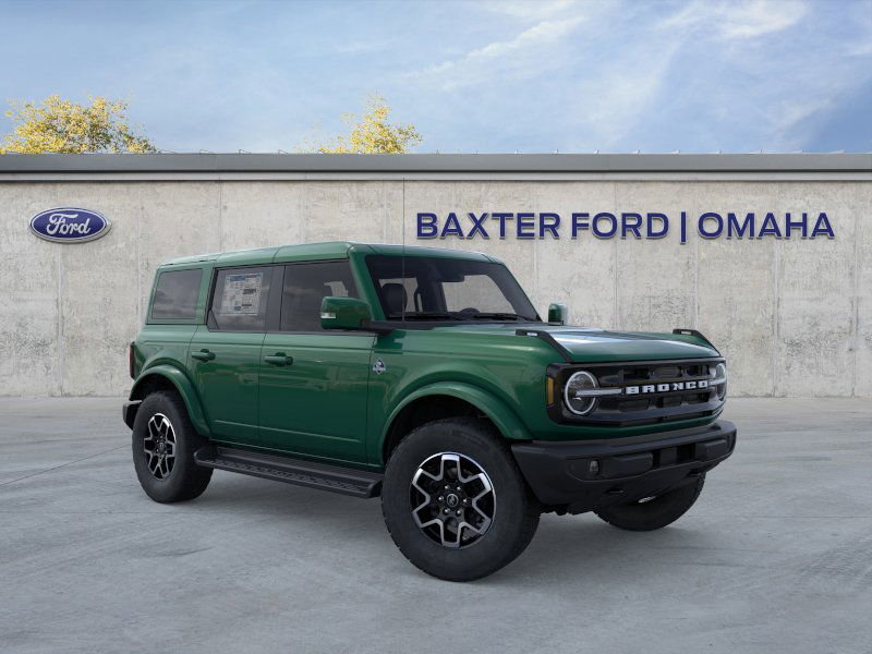 2025 Ford Bronco 4-Door Outer Banks's photo