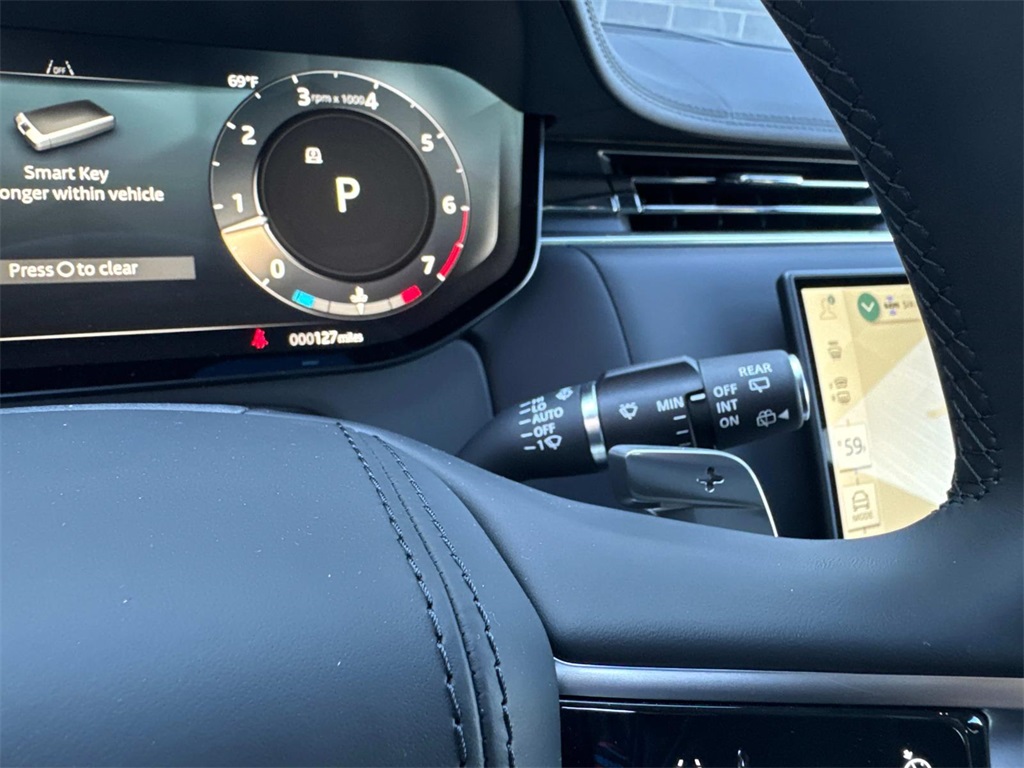 2025 Land Rover Range Rover SE photo 27