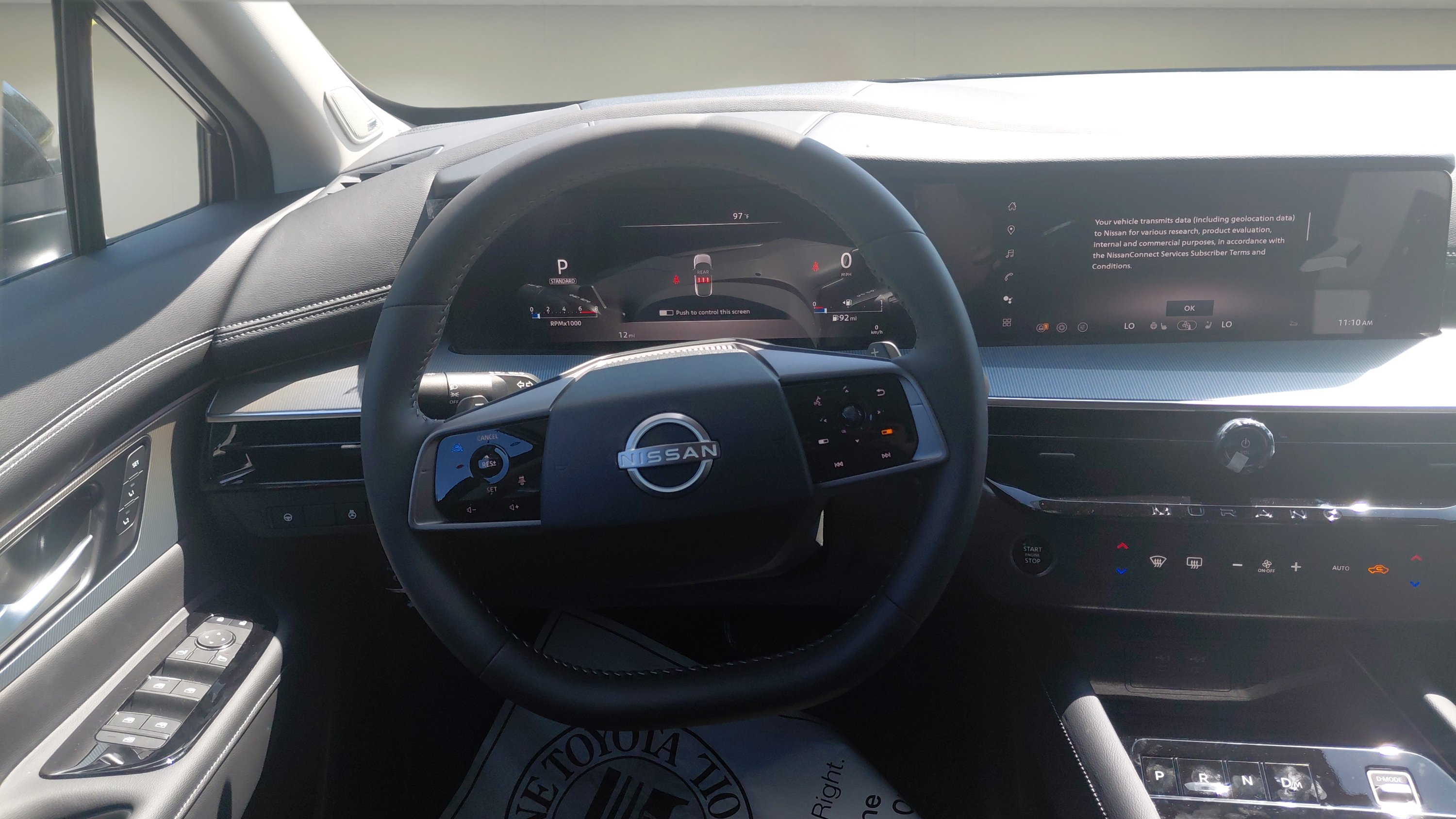 2025 Nissan Murano SL photo 8