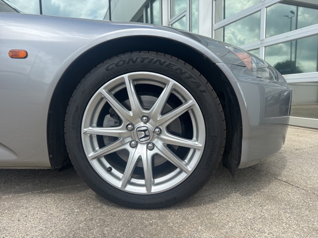 2005 Honda S2000 Base photo 4