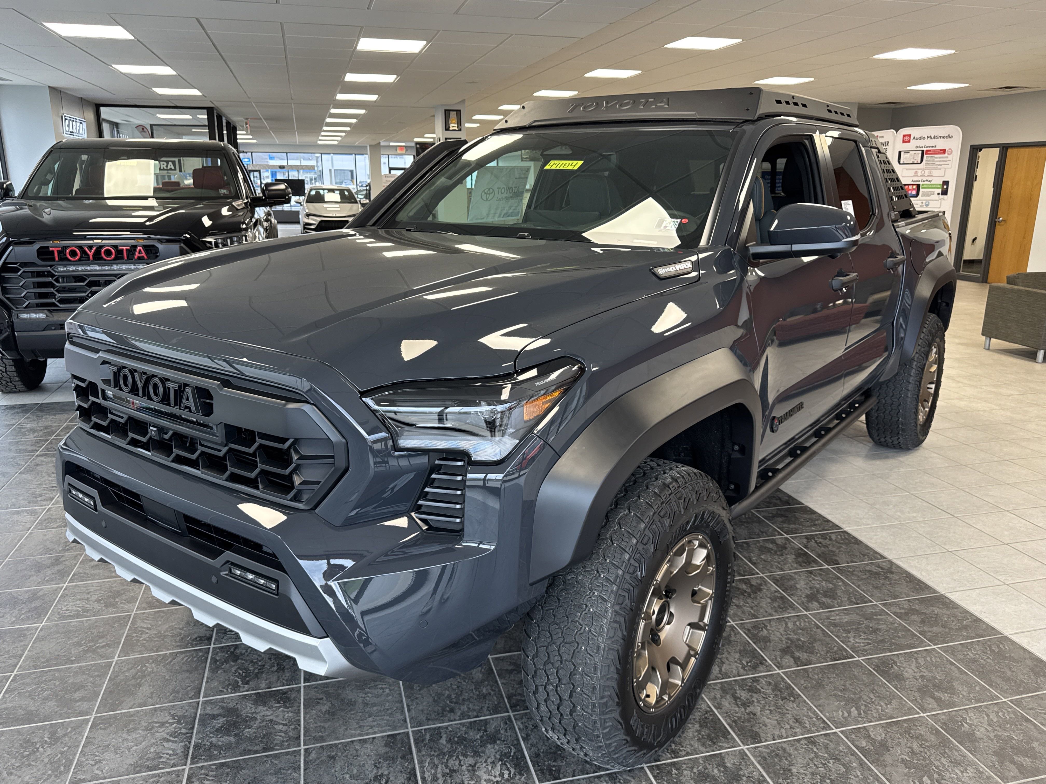 2025 Toyota Tacoma Trailhunter's photo