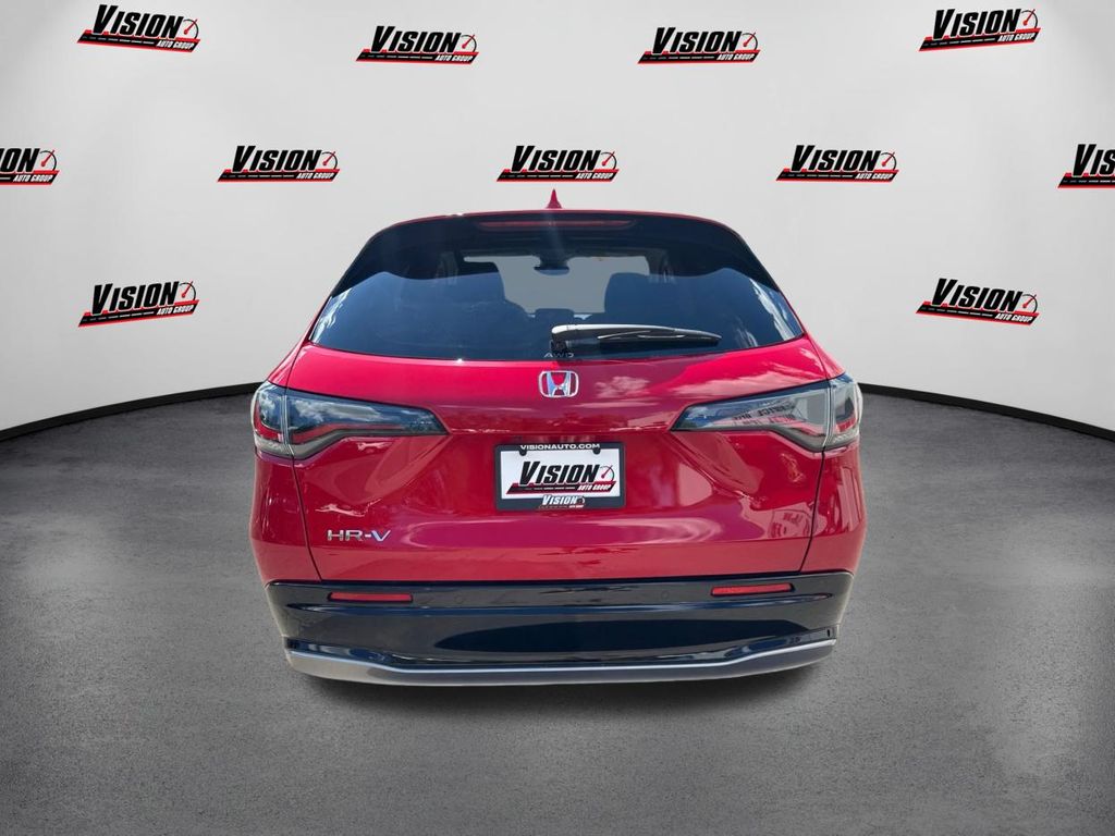 2024 Honda HR-V EX-L photo 6