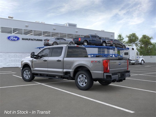 2026 Ford F-350 XLT photo 4