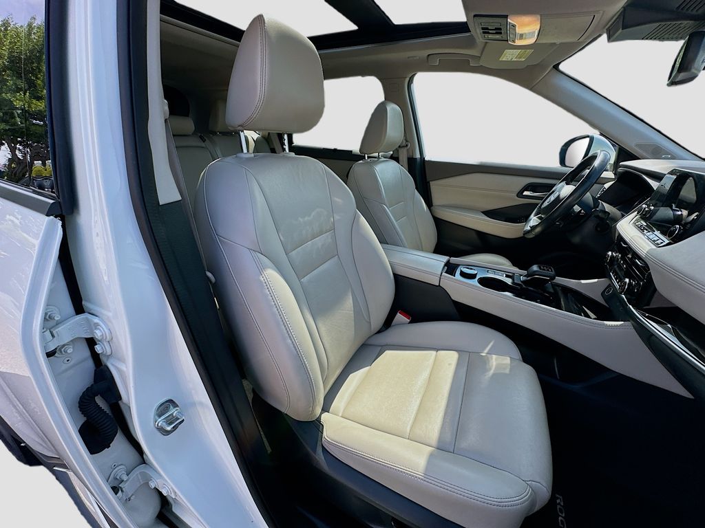 2023 Nissan Rogue SL photo 29