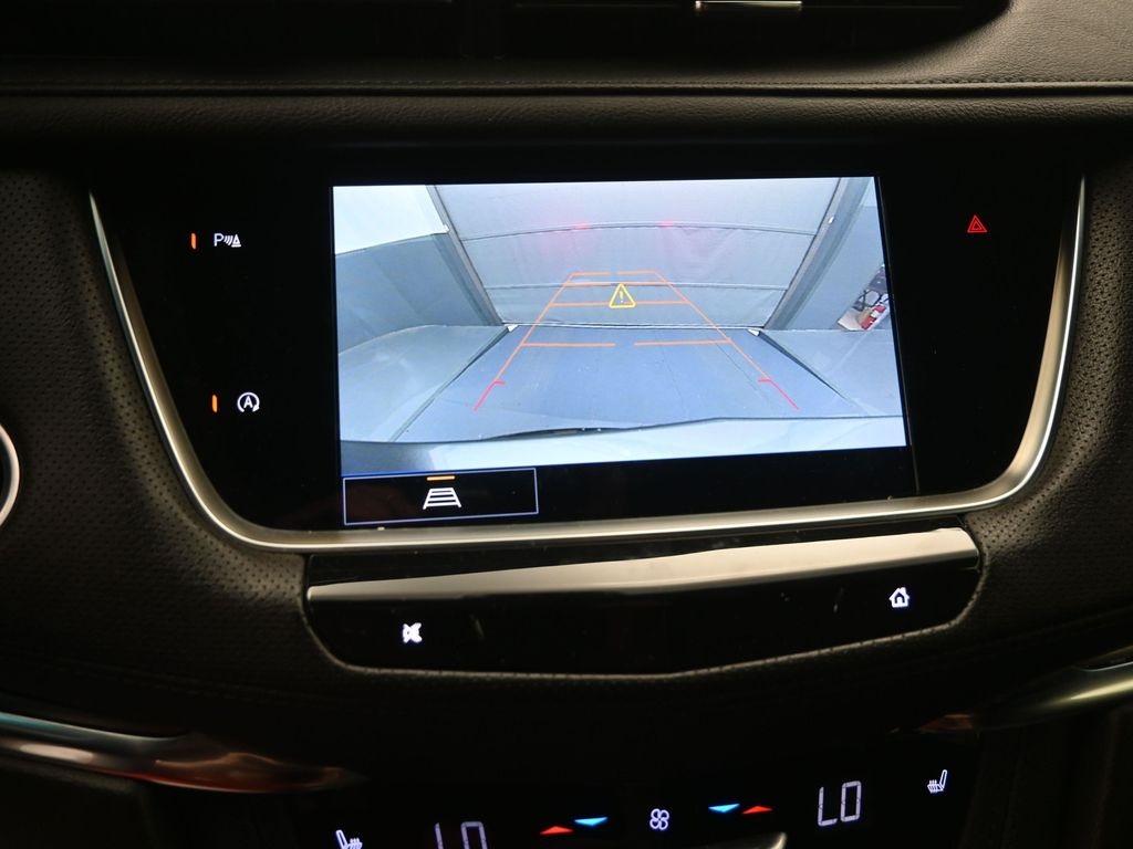 2022 Cadillac XT5 Luxury photo 4