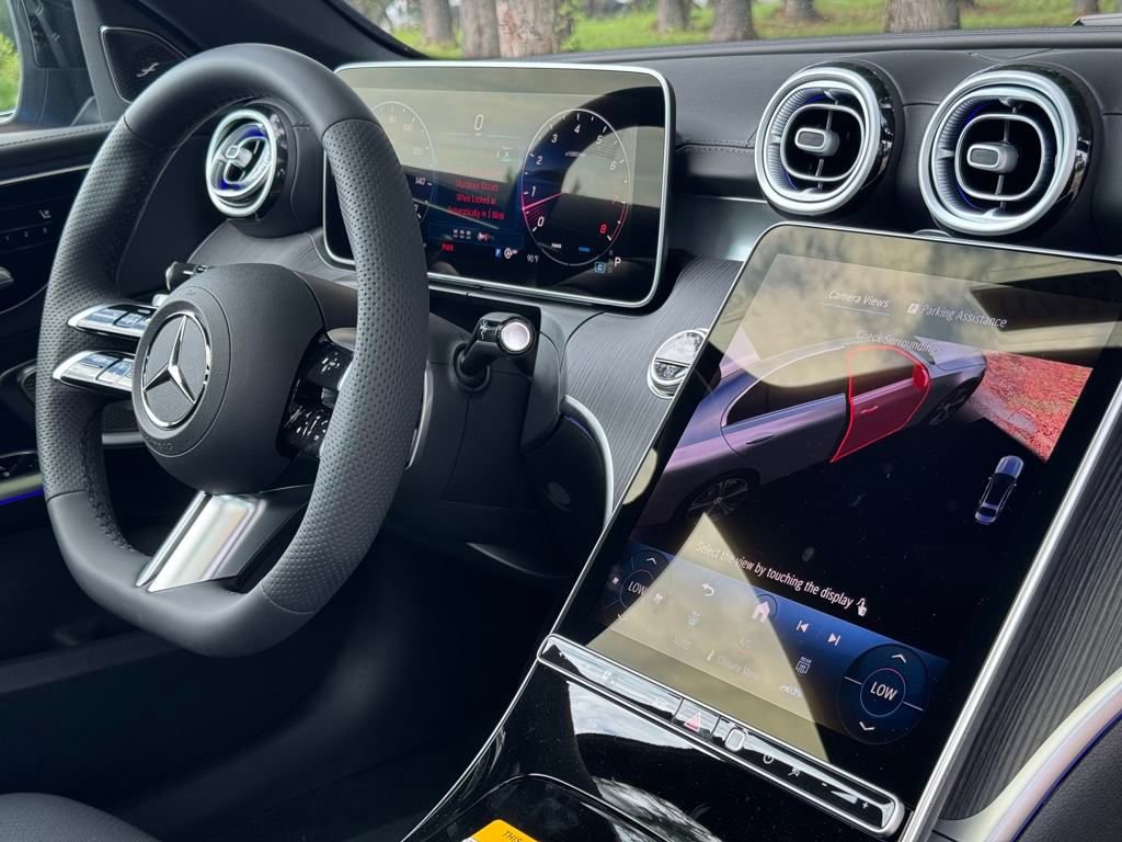2025 Mercedes Benz C 300 photo 21