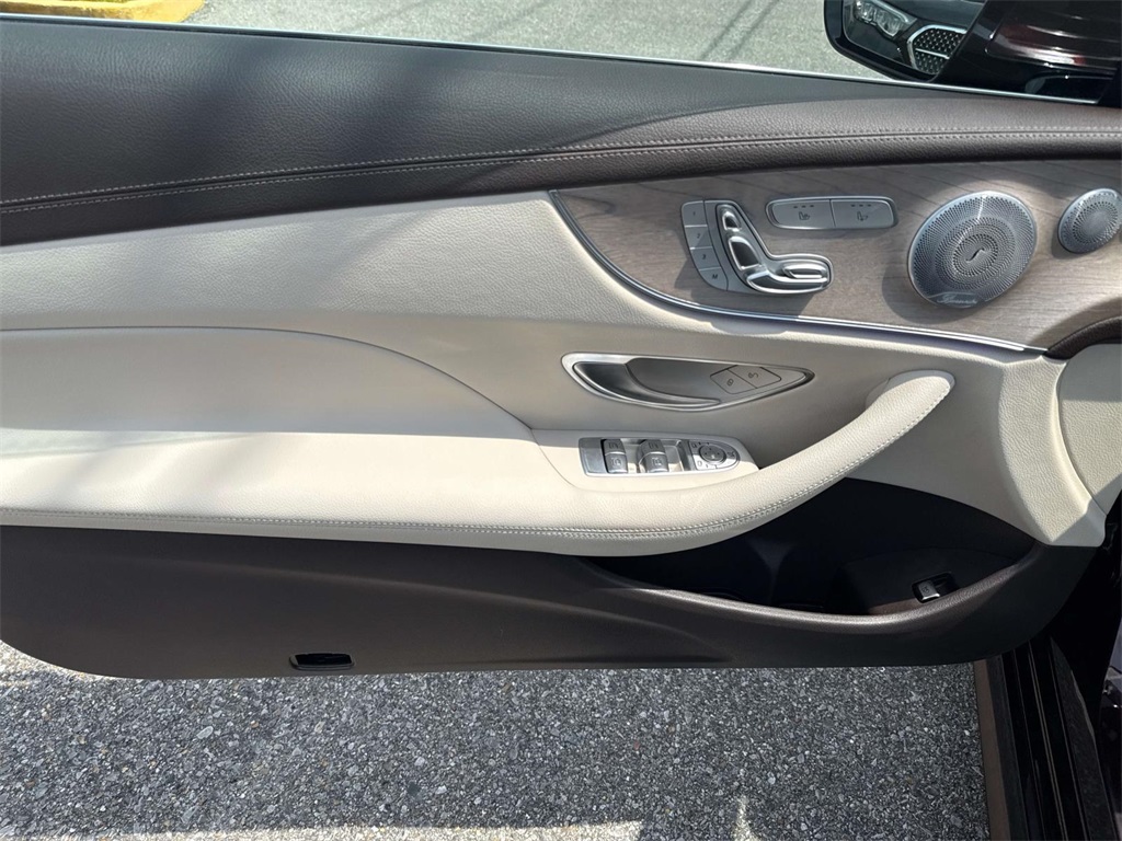 2020 Mercedes Benz E 450 photo 18