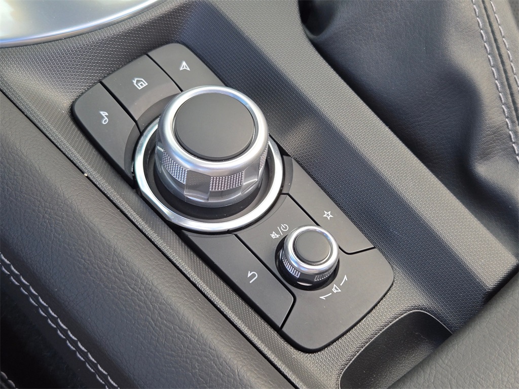 2024 Mazda MX-5 Miata Miata RF Grand Touring photo 16