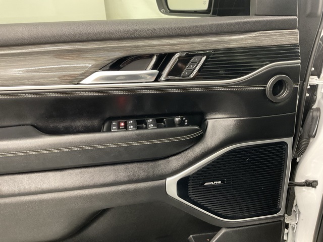 2022 Jeep Wagoneer Series II photo 17