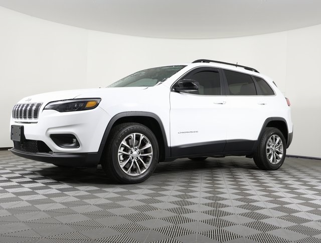 2022 Jeep Cherokee Latitude Lux's photo