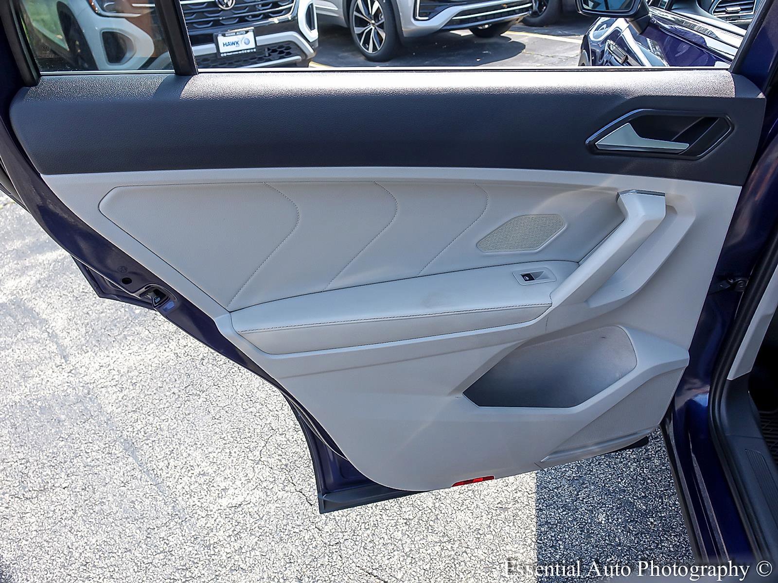 2022 VOLKSWAGEN TIGUAN - Image 18