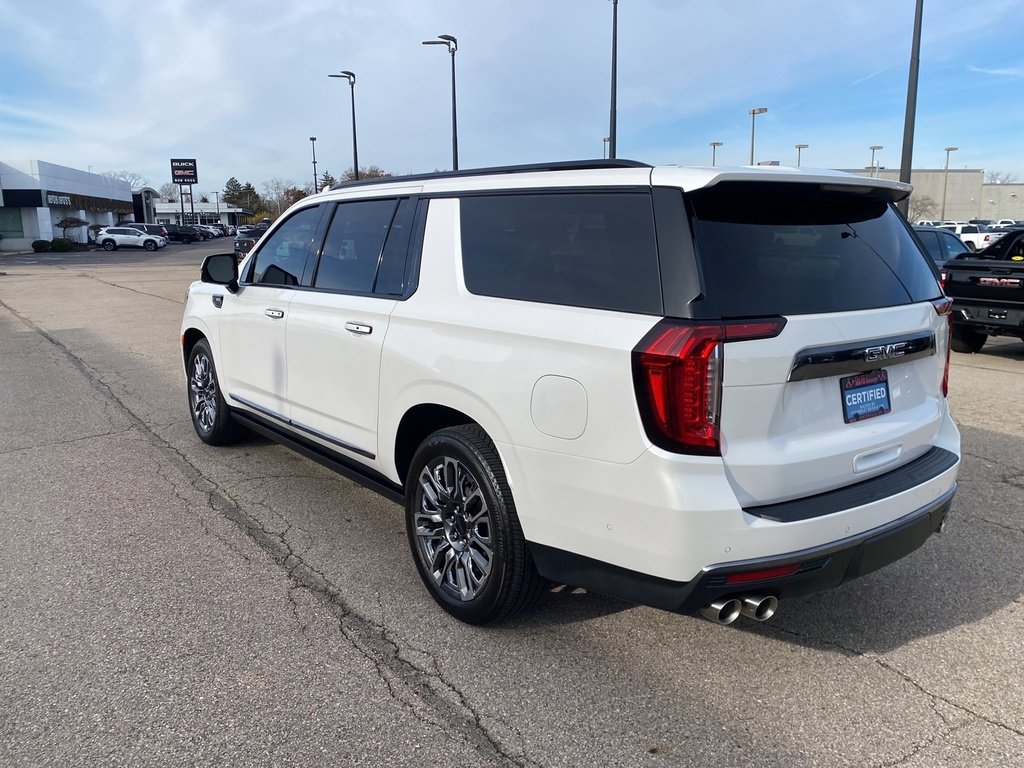 2024 Gmc Yukon XL Denali Ultimate photo 3