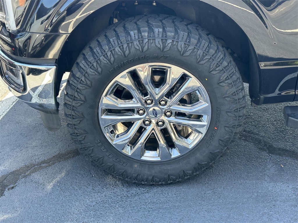 2024 Ford F-150 Lariat photo 4