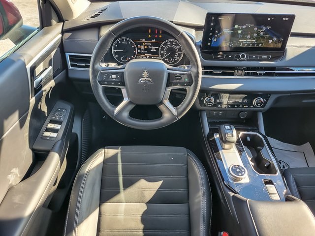 2025 MITSUBISHI OUTLANDER - Image 9