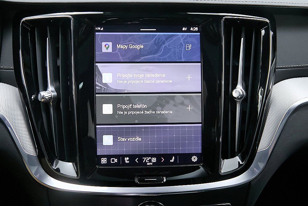 2023 VOLVO S60 - Image 21