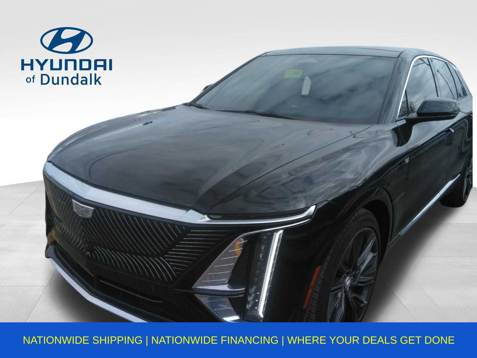 2024 Cadillac LYRIQ Luxury 3's photo