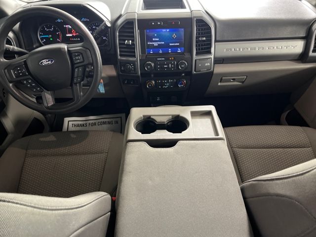 2022 Ford F-250 XL photo 2