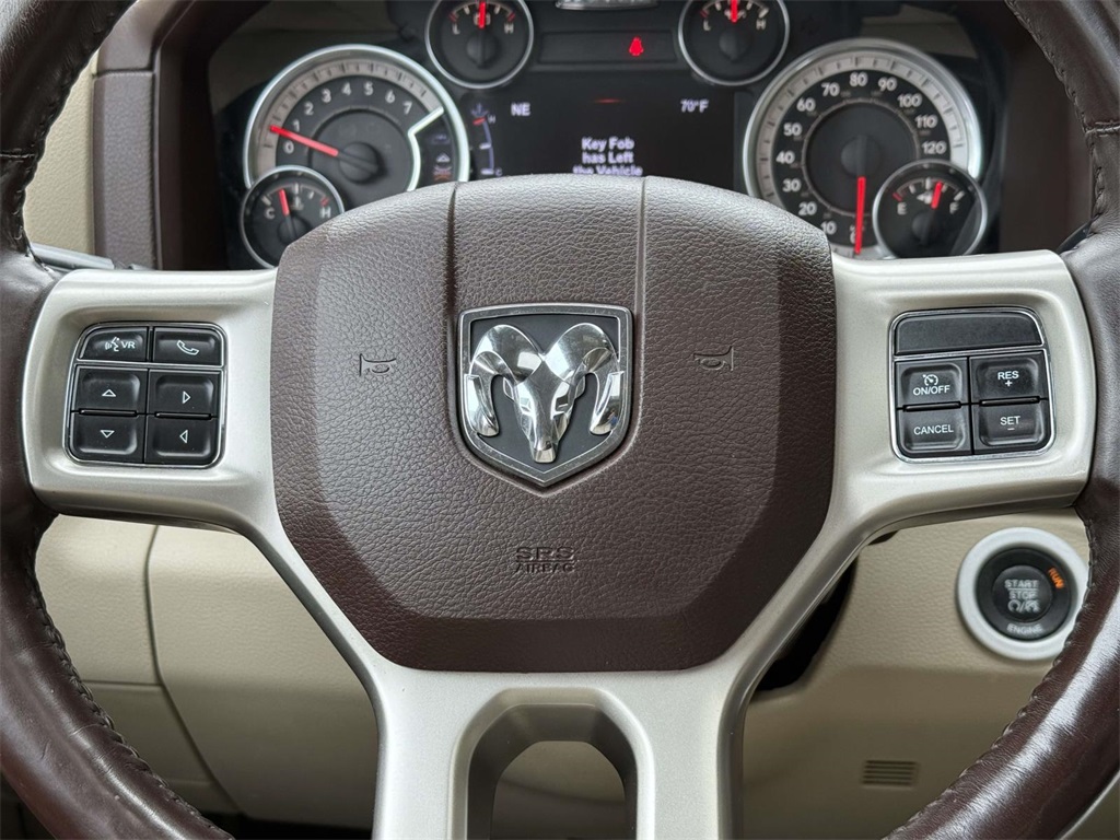 2015 Ram 2500 Laramie photo 18