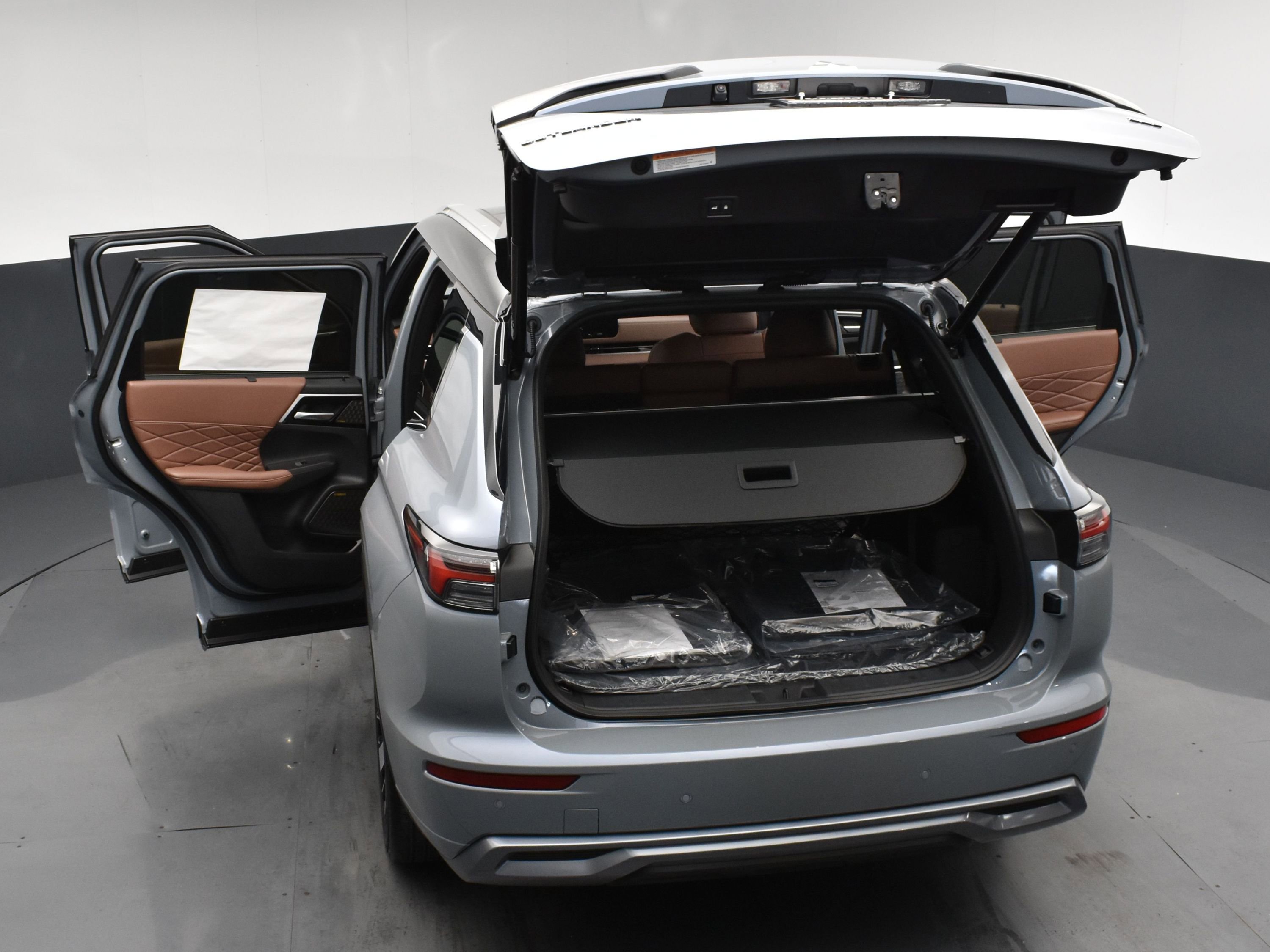 2025 Mitsubishi Outlander SEL photo 23