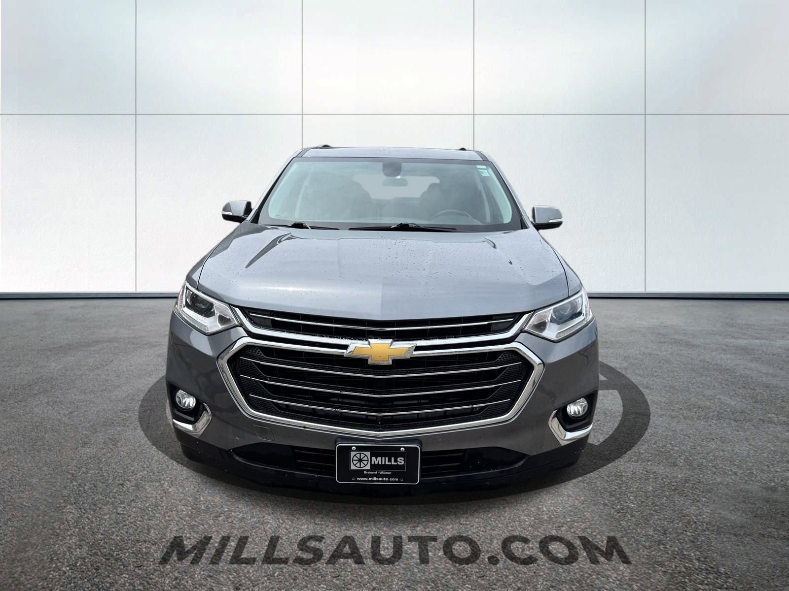 Used 2018 Chevrolet Traverse 3LT with VIN 1GNEVHKWXJJ154838 for sale in Baxter, Minnesota