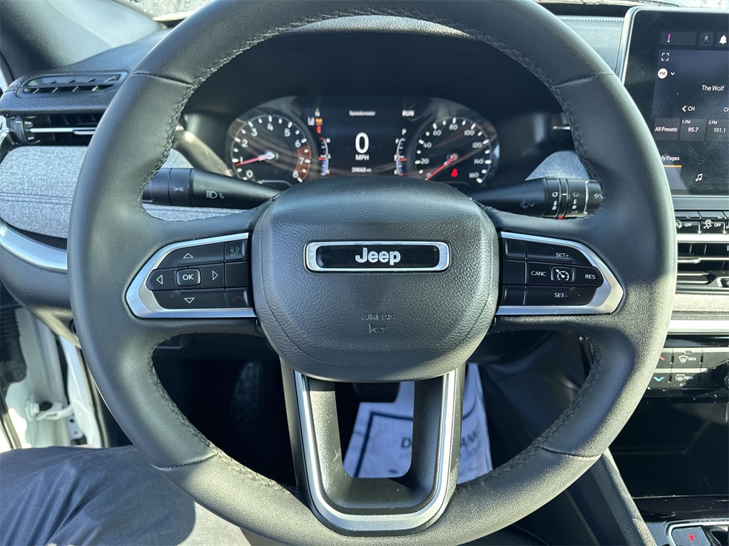 2024 Jeep Compass Latitude photo 19