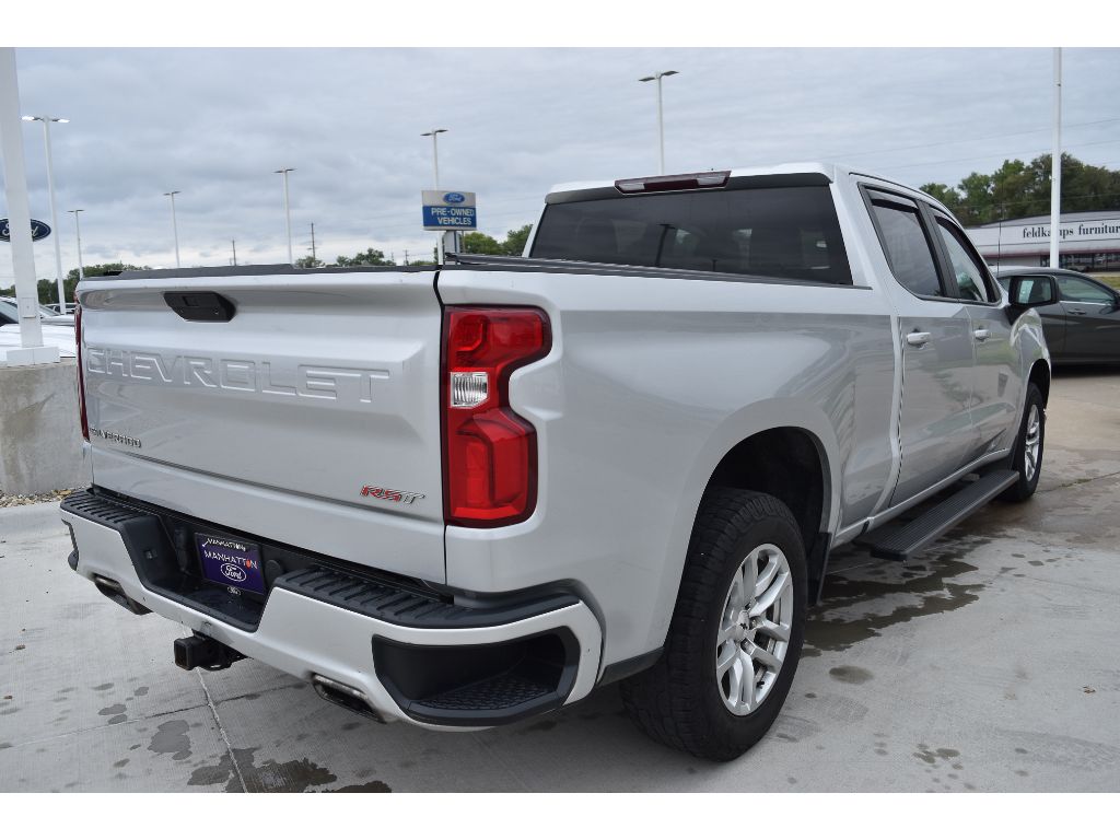 2019 Chevrolet Silverado 1500 RST photo 4