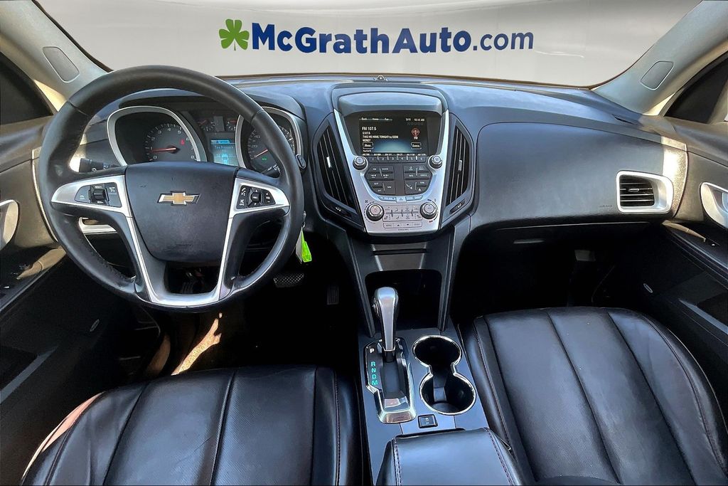 2015 Chevrolet Equinox LT photo 6