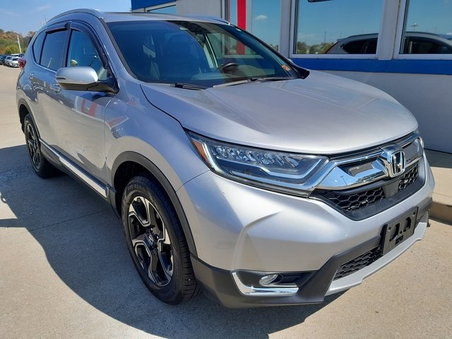 2018 Honda CR-V Touring photo 3
