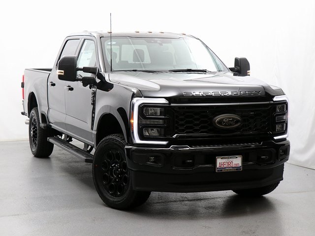 New 2025 Agate Black Metallic Ford F-250® XLT image 1