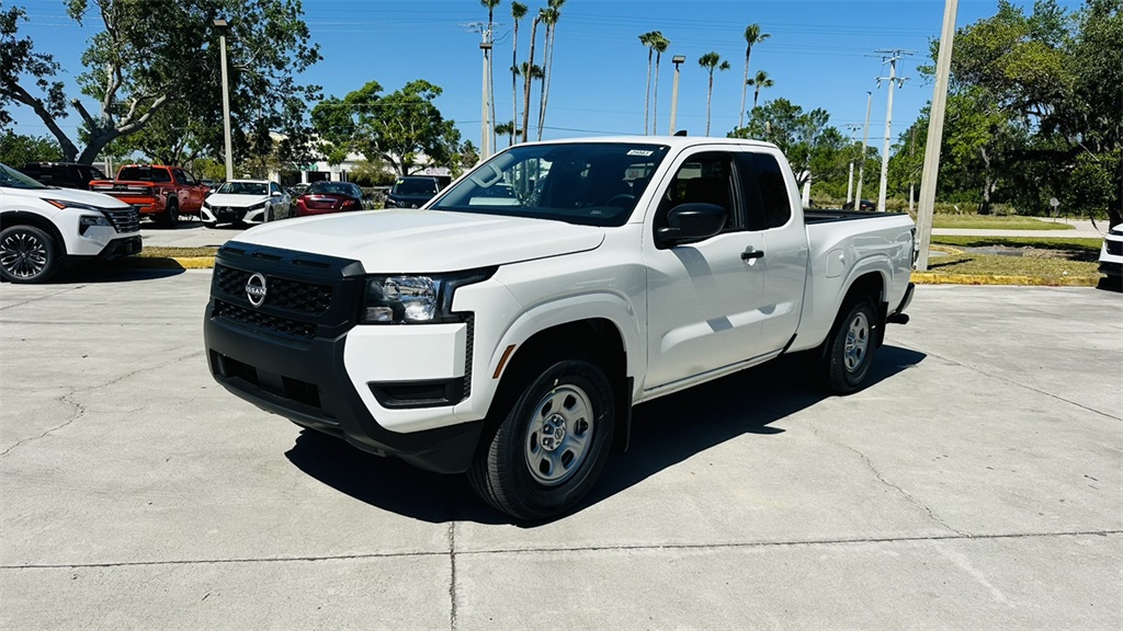 2026 Nissan Frontier S photo 3