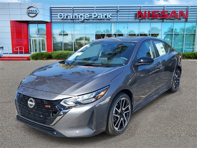 2025 Nissan Sentra SR photo 4