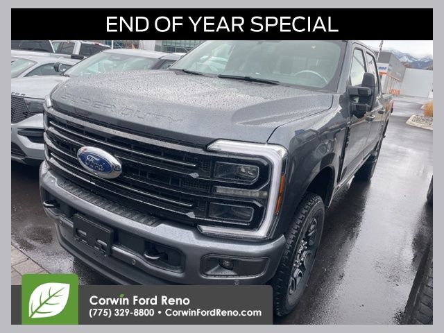 2026 Ford F-350 Super Duty Platinum's photo