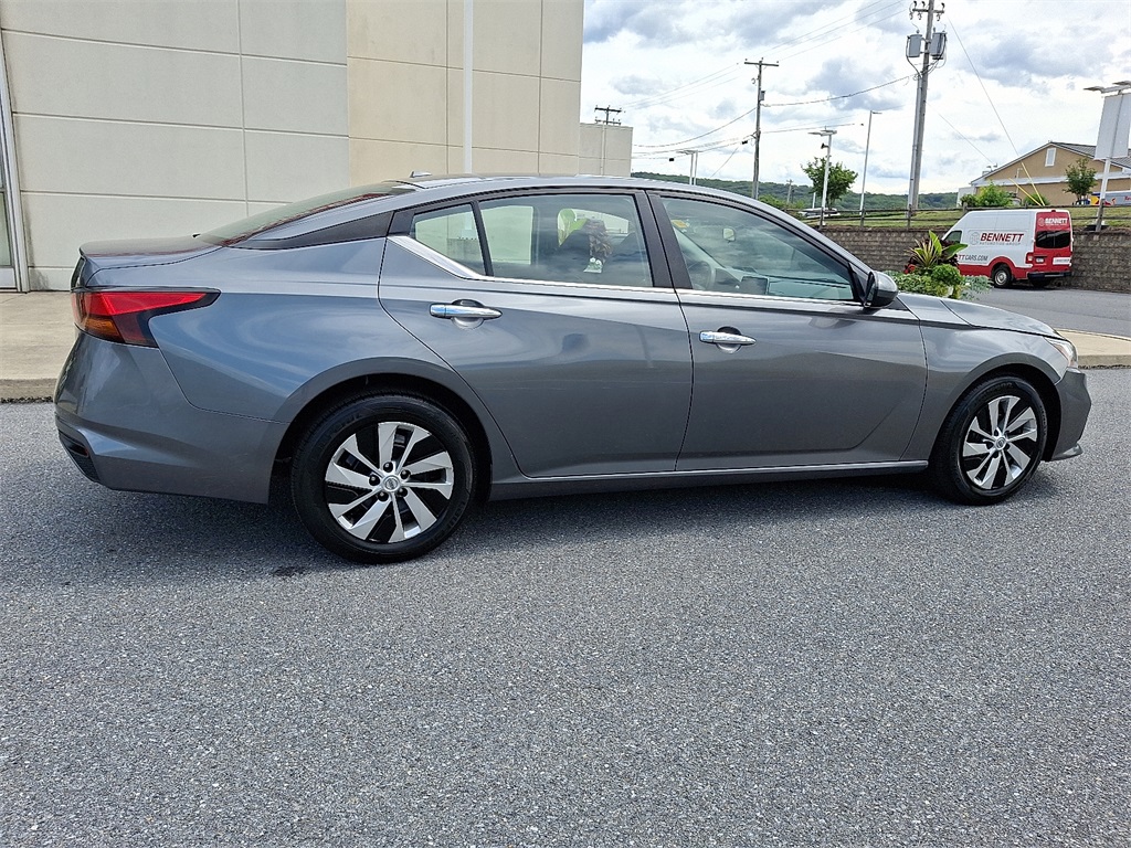 2020 Nissan Altima 2.5 S photo 10