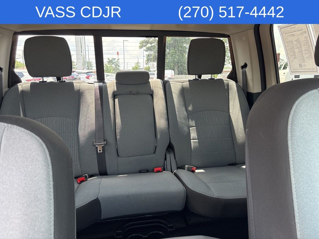 2023 Ram 1500 SLT photo 21