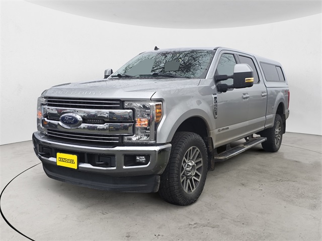 2019 Ford F-250 Super Duty Lariat's photo