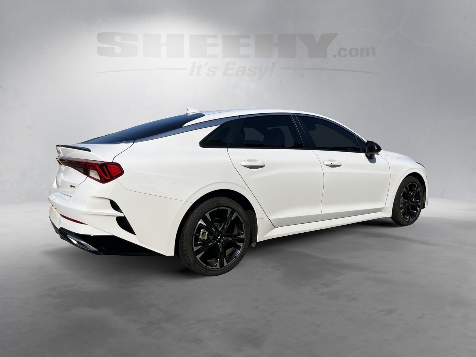 2023 Kia K5 GT-Line photo 8