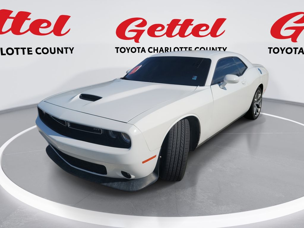 2022 Dodge Challenger GT's photo