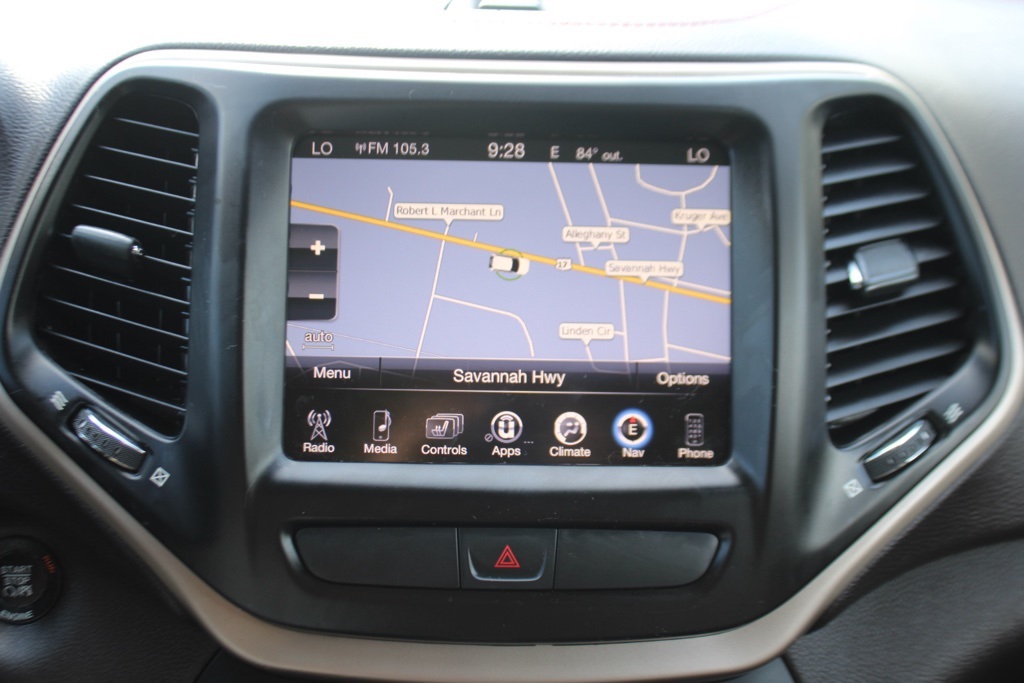 2016 Jeep Cherokee Trailhawk photo 21