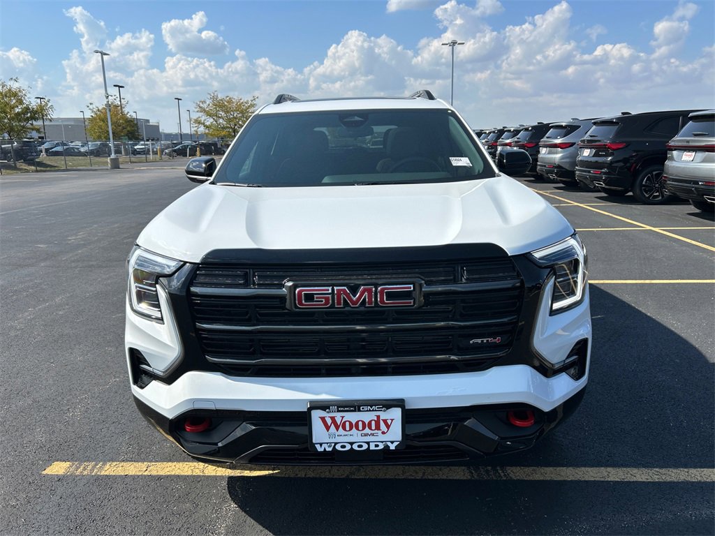 2026 GMC TERRAIN - Image 2