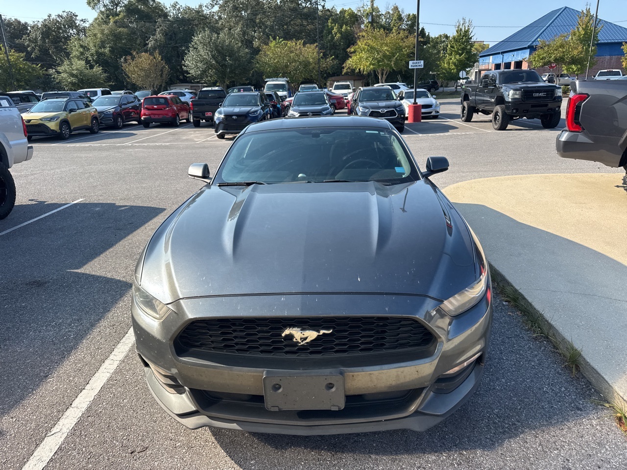 2017 Ford Mustang V6 photo 2