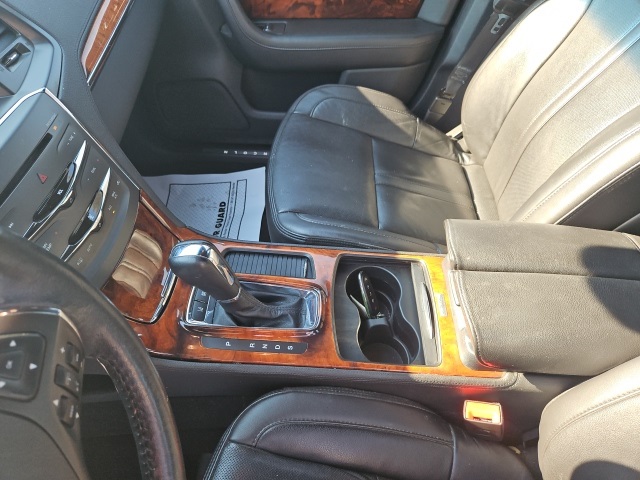 2015 Lincoln MKS EcoBoost photo 32